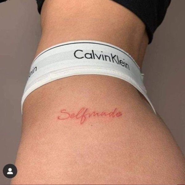 small feminine classy thigh tattoo ideas