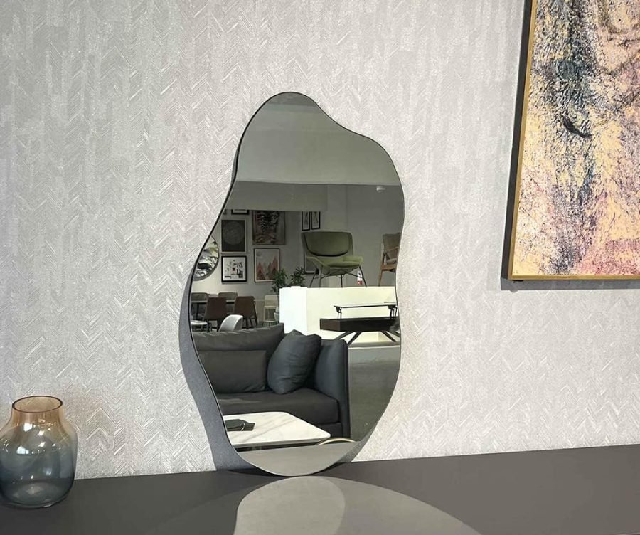 11 Best Blob Mirrors to Add a Playful Touch to Your Home Décor
