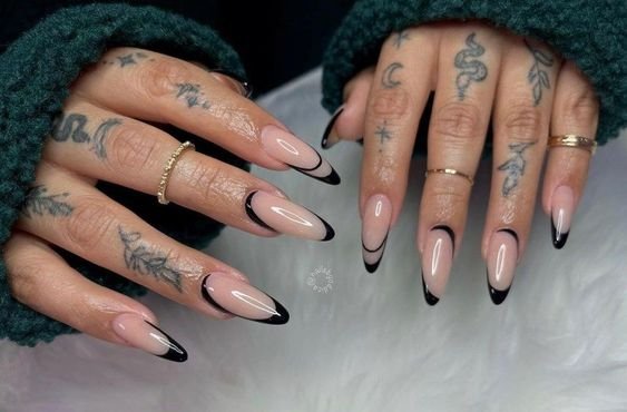 40 Hottest Summer Nails Ideas for 2023 - Almond Touch Of Black