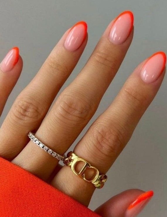 40 Hottest Summer Nails Ideas for 2023 - Kylie Jenner