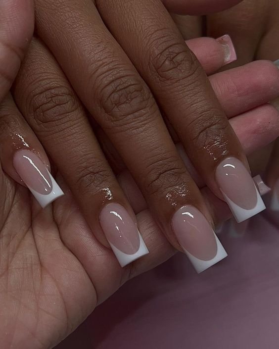 51+ Hottest Summer Nails Ideas for 2023 - Classic French Tips